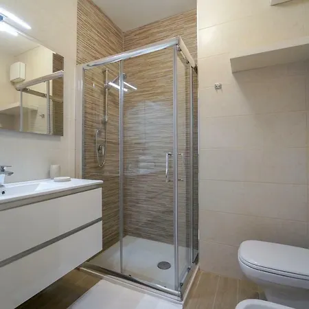 Bed & Breakfast Wojtyla Airport